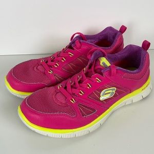 Sketchers flex sole memory foam tennis shoes Womens 7.5